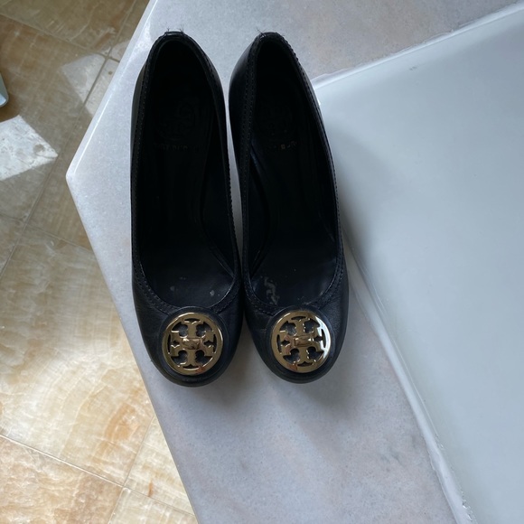 COPY - Tory Burch size 7 pumps - Picture 1 of 5